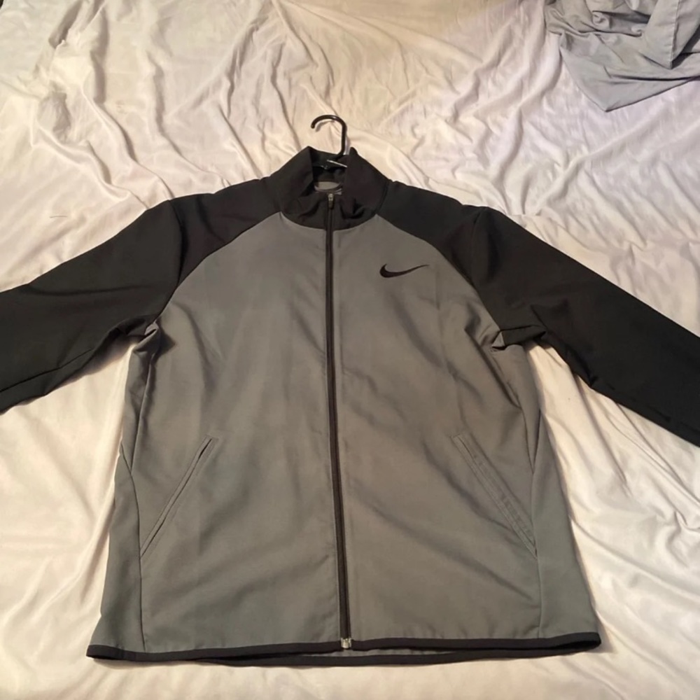 Nike drifit zip up hoodie